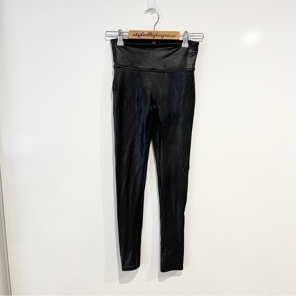 Spanx Faux Leather Leggings - Picture 4 of 9
